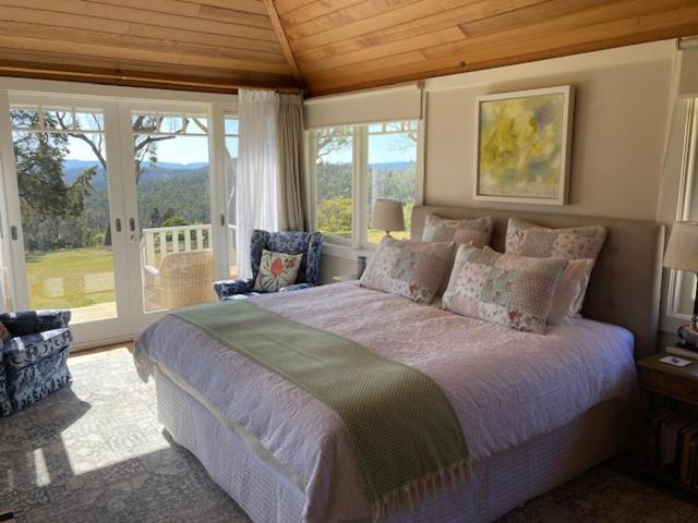 ブラックヒース Mount Booralee Bed & Breakfast エクステリア 写真